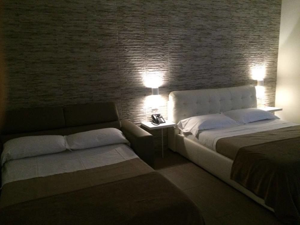 Domus Castroni Pompeo Magno Bed & Breakfast Roma Dış mekan fotoğraf