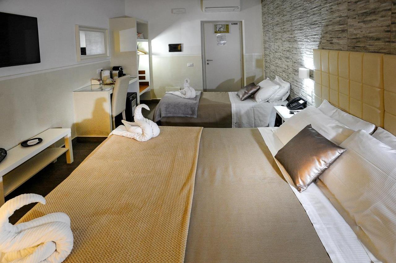 Domus Castroni Pompeo Magno Bed & Breakfast Roma Dış mekan fotoğraf